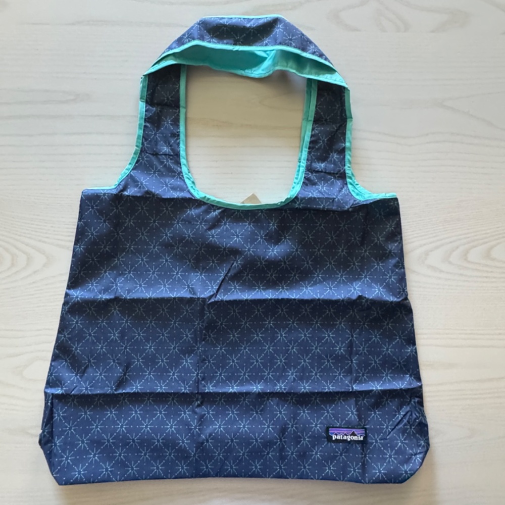 New Patagonia Shopper Tote Bag Upcycled Packable Foldable with Tags
